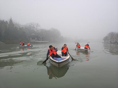 “爱我公司”主题教育系列活动——划桨船比赛